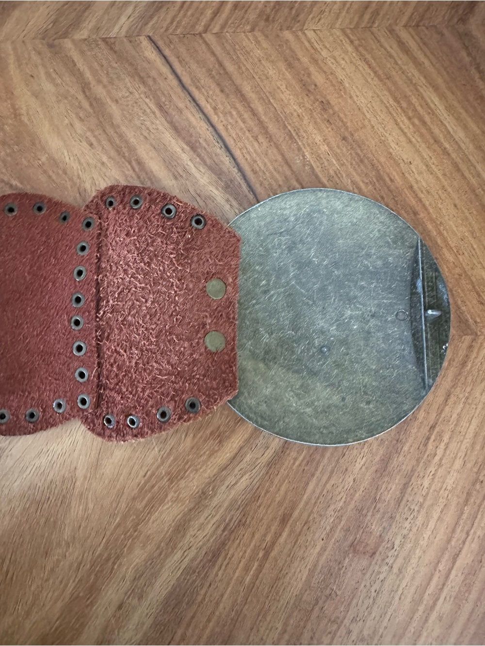 Vtg Y2K Brown Leather Wide Studded Belt Oversized Round Buckle Boho Western GUC - Picture 3 of 9